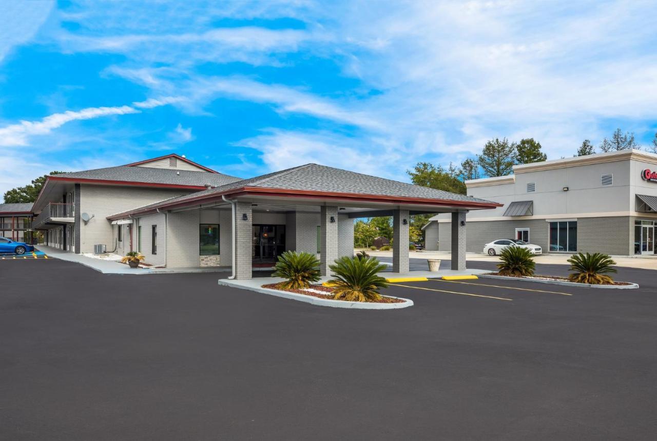 Red Roof Inn & Suites Thomasville Dış mekan fotoğraf
