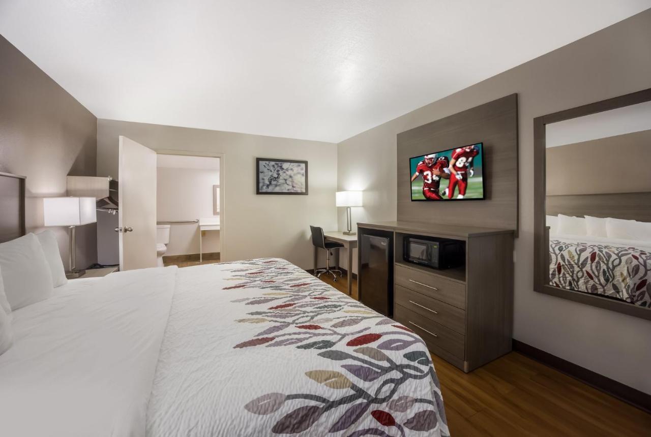 Red Roof Inn & Suites Thomasville Dış mekan fotoğraf
