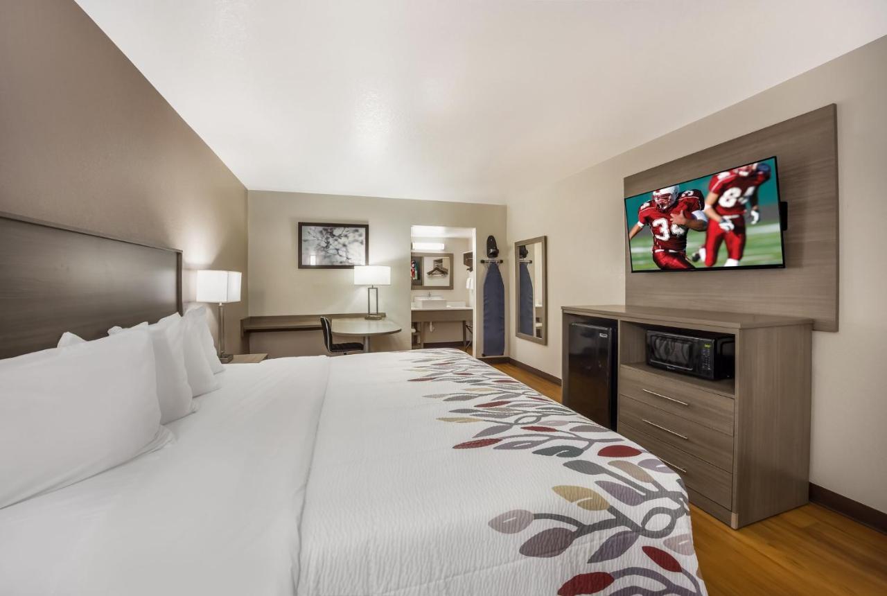 Red Roof Inn & Suites Thomasville Dış mekan fotoğraf