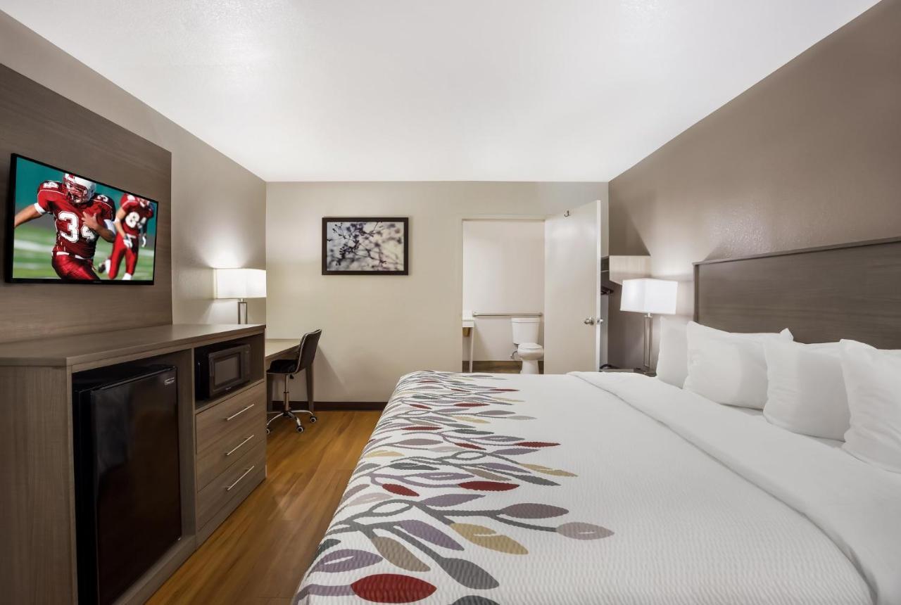 Red Roof Inn & Suites Thomasville Dış mekan fotoğraf